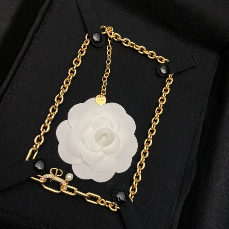 chr1st1an D10r necklaces